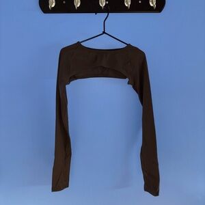 Alphalete aura shrug